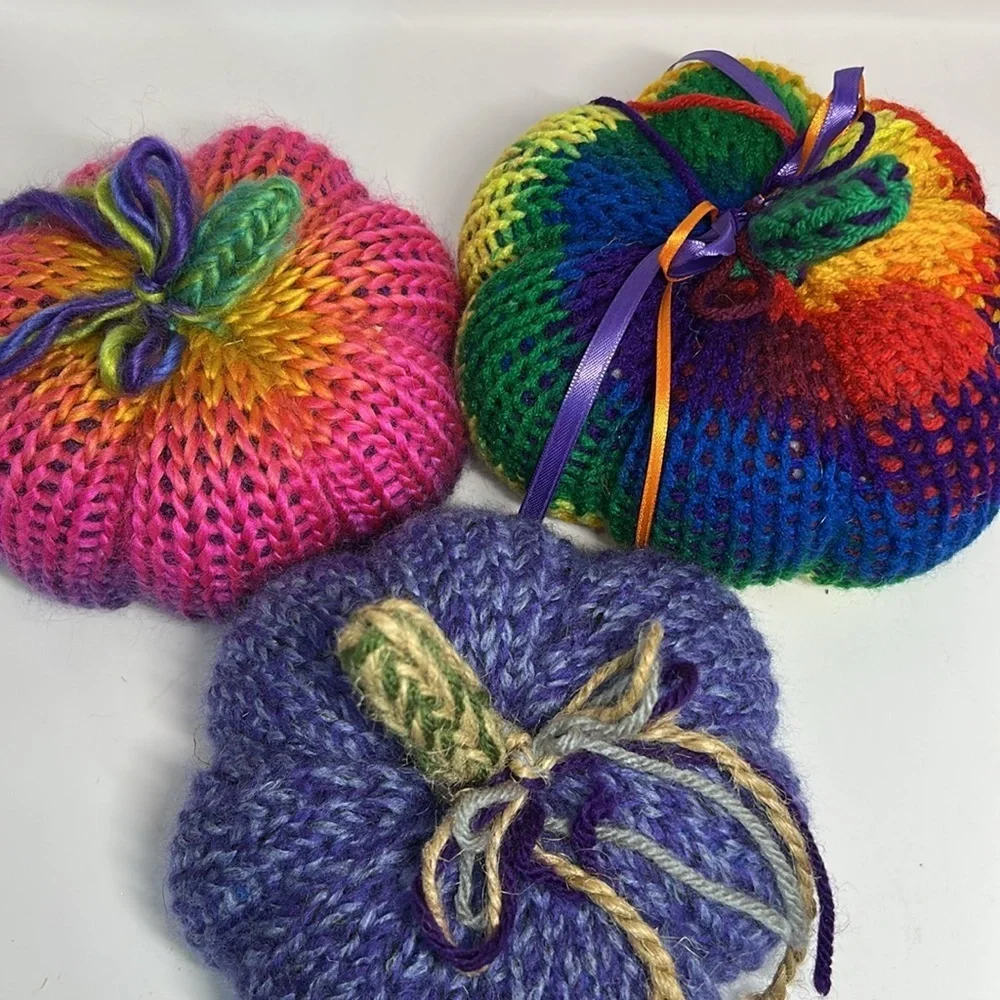 Colorful Knit Pumpkin Decor Set